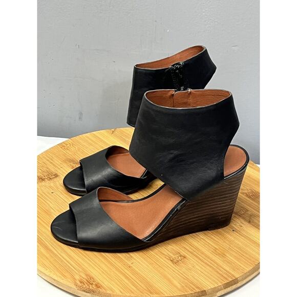 Lucky Brand Raisza Wedge Sandals Womens size 7 Leather Ankle Strap Black - Picture 2 of 7